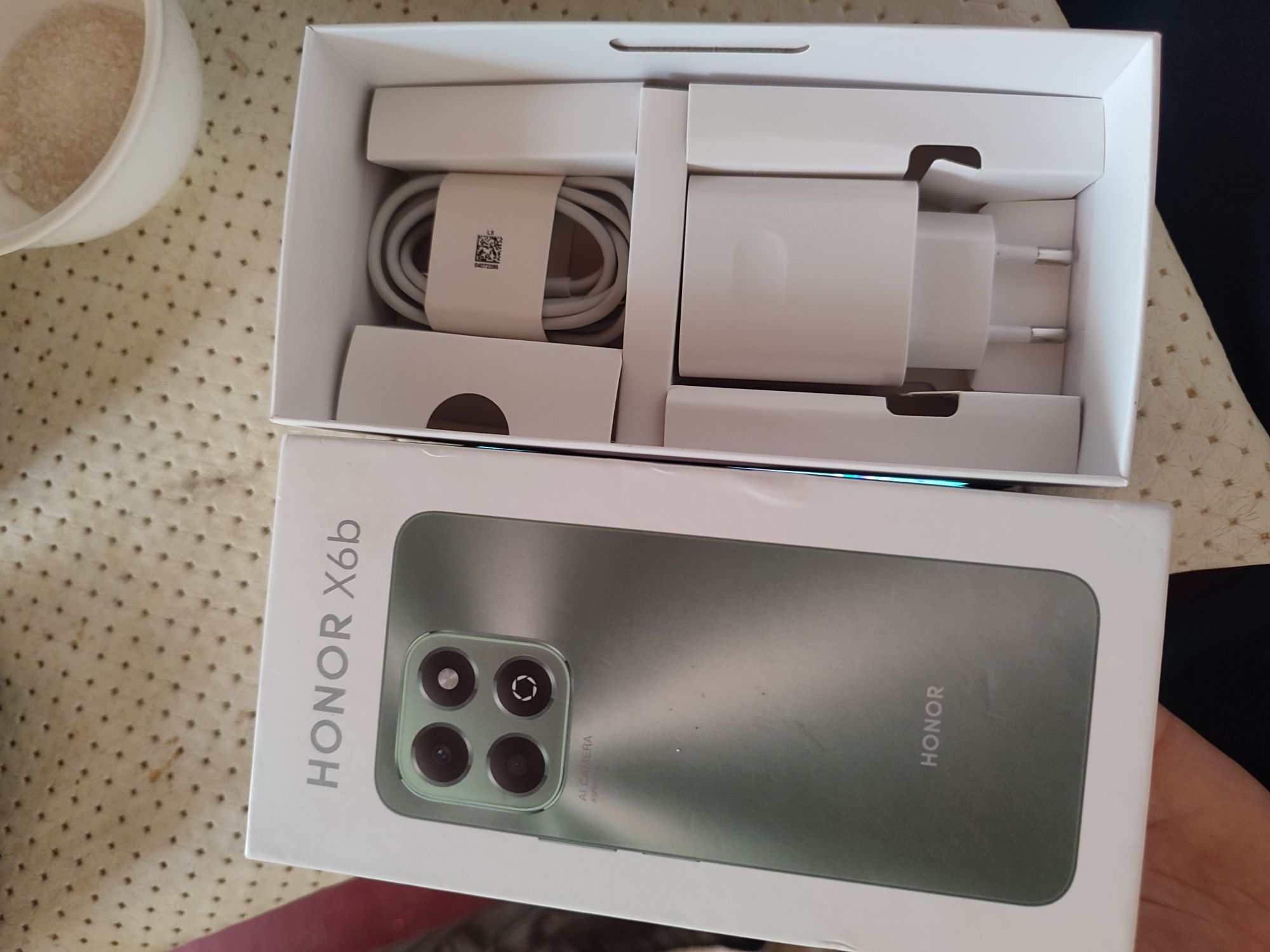Honor x6b 4/128 гб