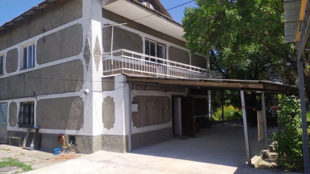 Продам 2 дома с готовым бизнесом