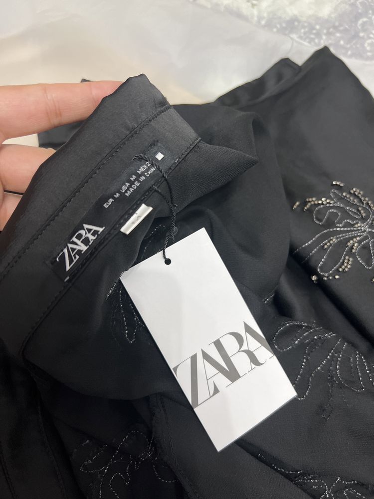 Zara двойка с биссером