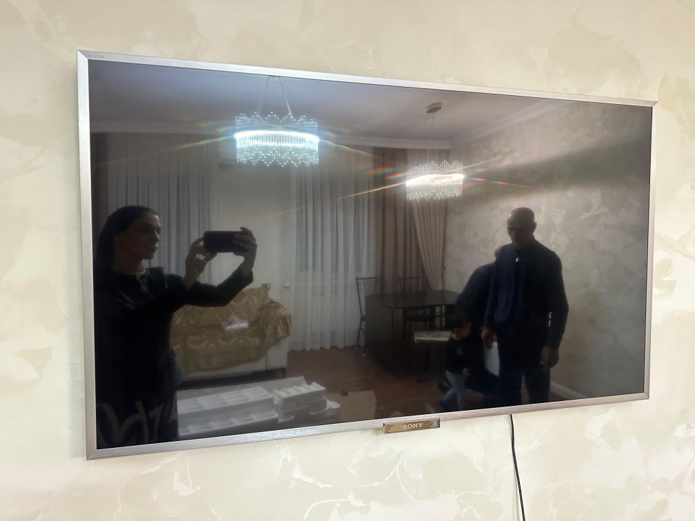 Срочно Продам   мебель :диван, люстра,