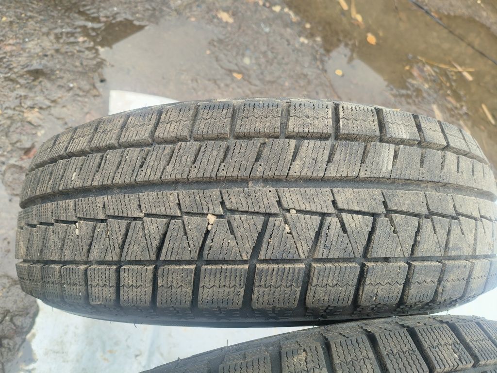 Продам резина зимняя Липучка Bridgestone