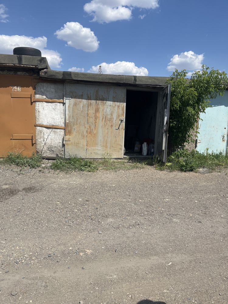Продам гараж общество «Строитель»