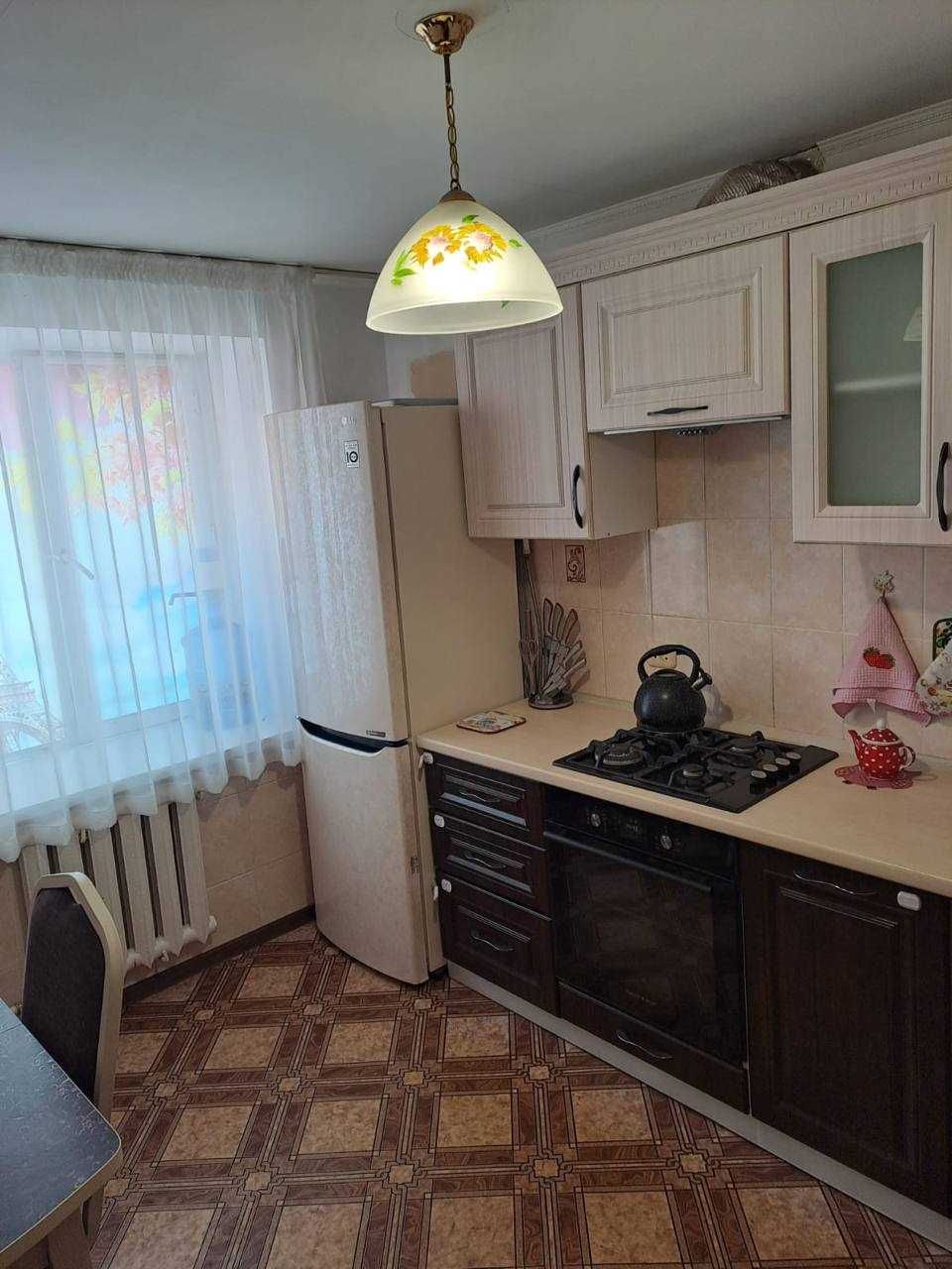 Сдам 2-х комнатную квартиру в центре