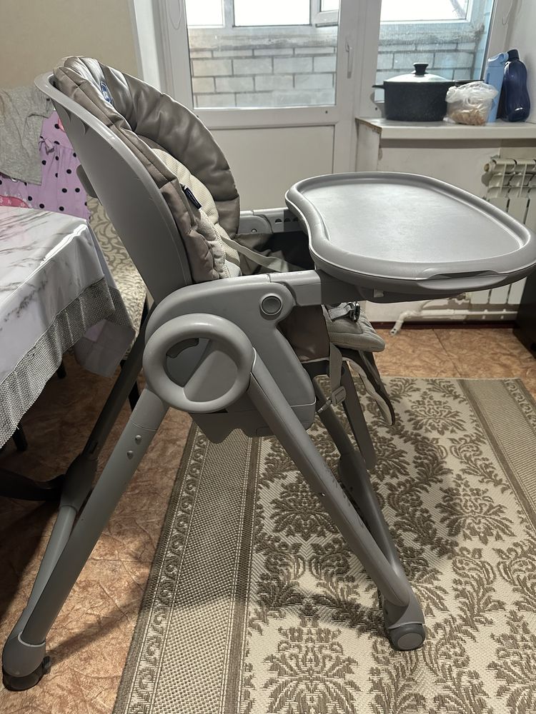 Продам детский стул для кормления