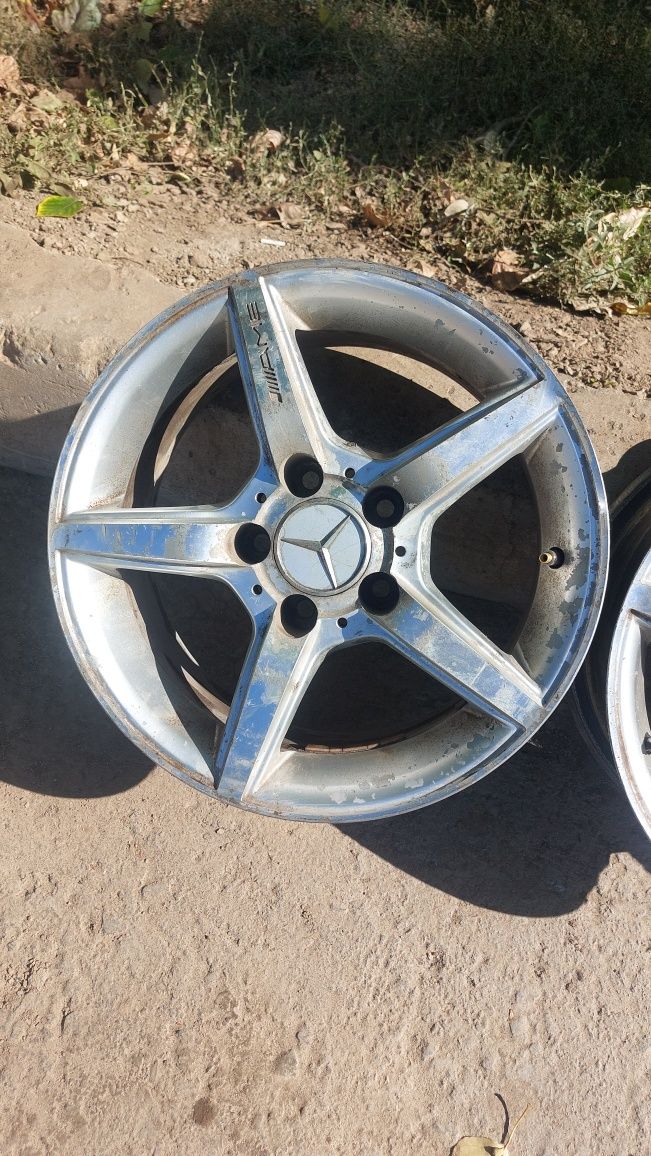 Продам диски мерседес R 15