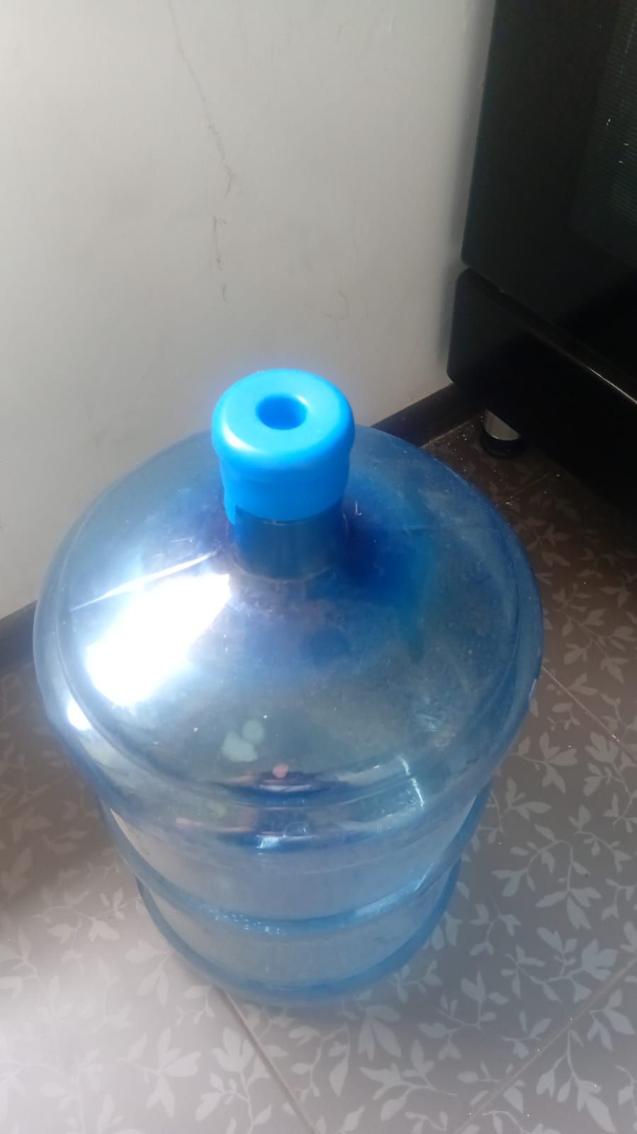 Продам 19 л бутыль для воды