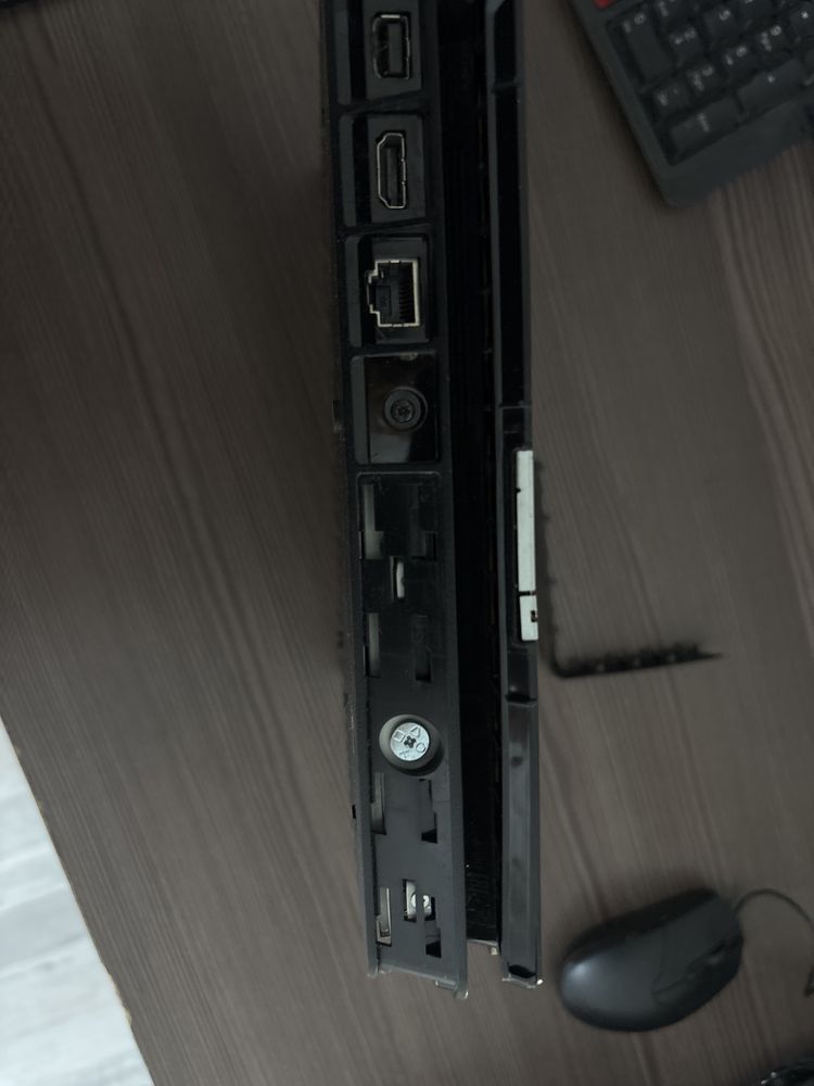 Play Station 4 Fat 1 TB