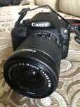 Продам фотоаппарат Canon 100D