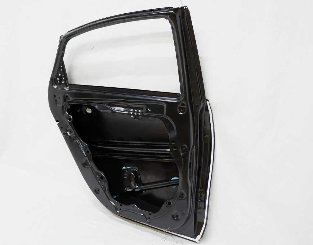 Дверь задняя LH Cerato 19-