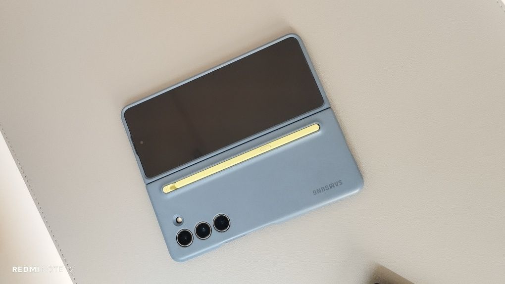 Samsung z fold 5