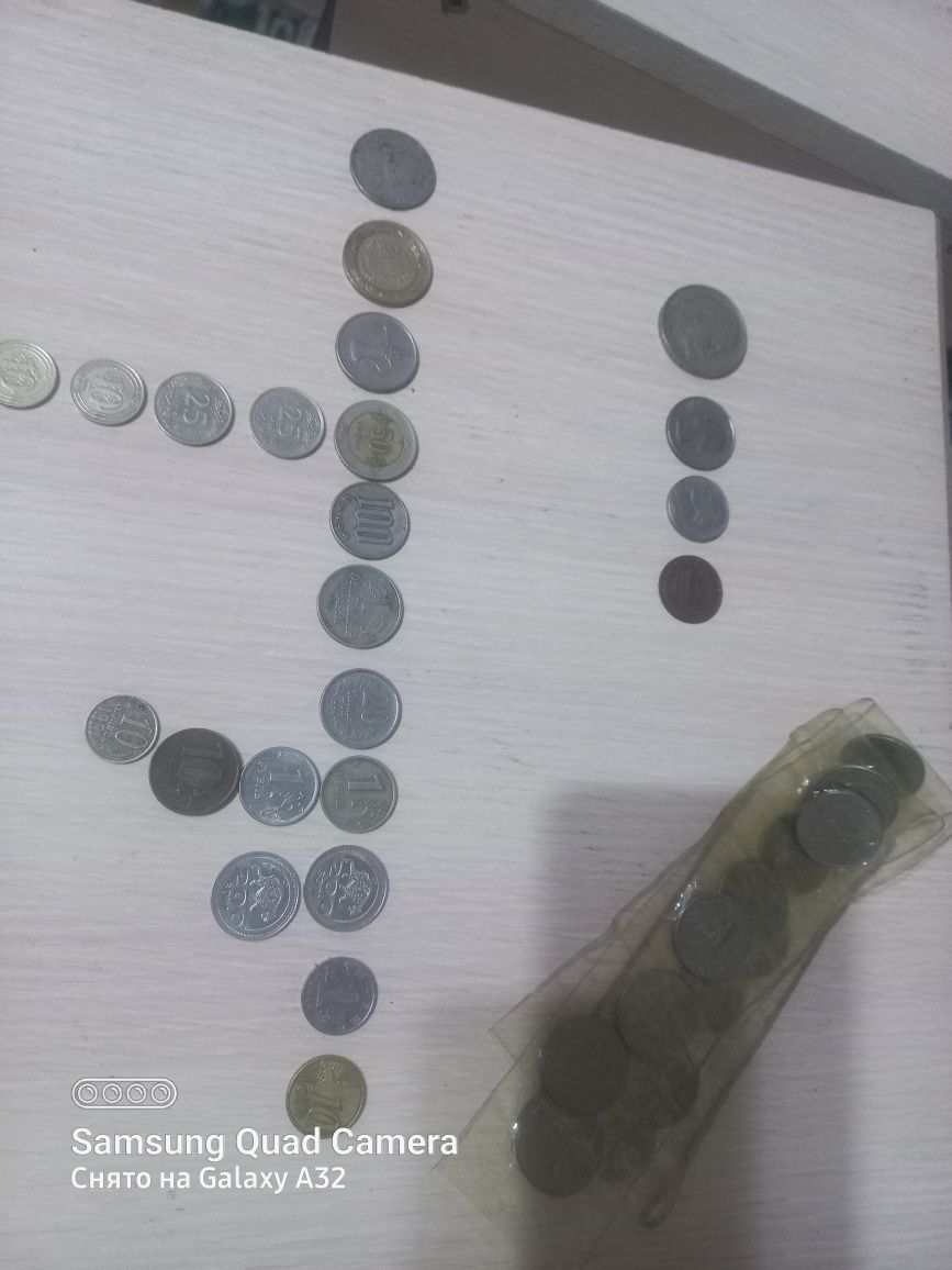 Продам колекцию монет