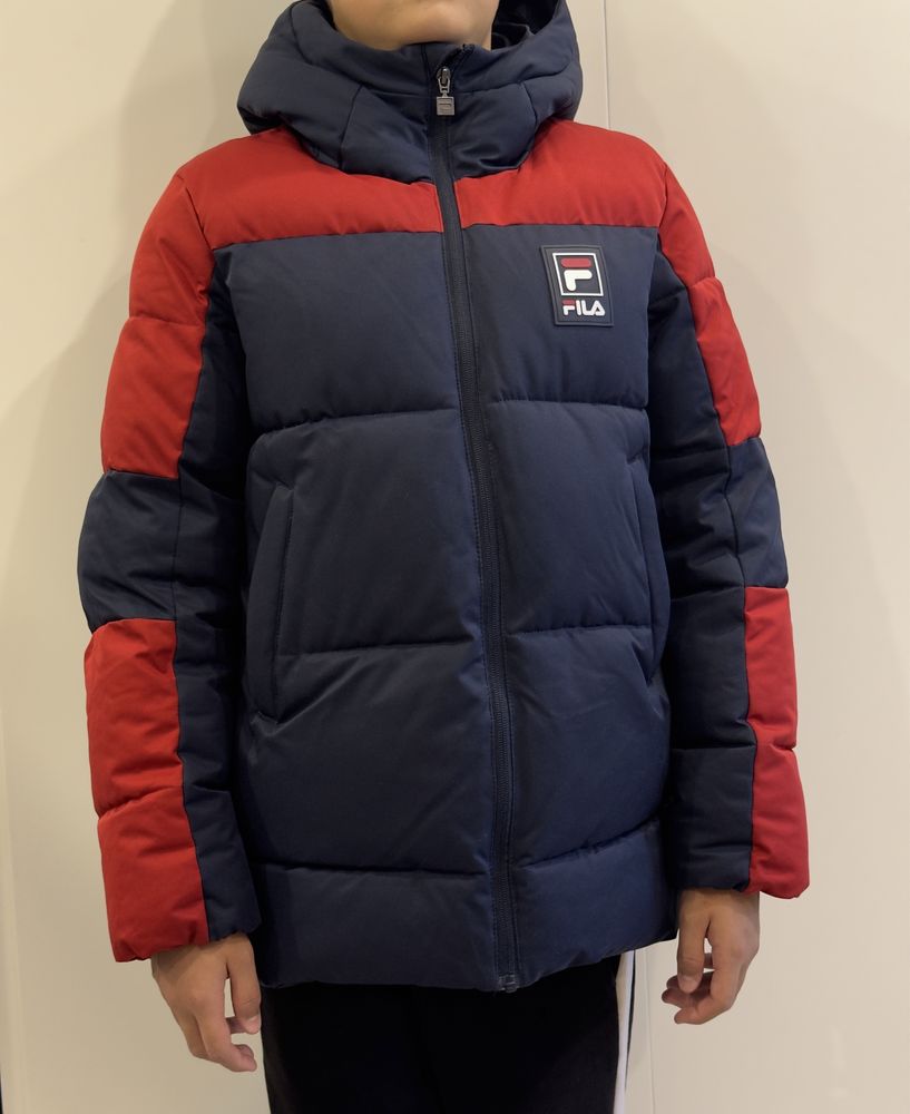 зимняя утепленная куртка Fila