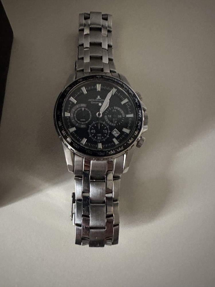продам б/у часы Jacques Lemans