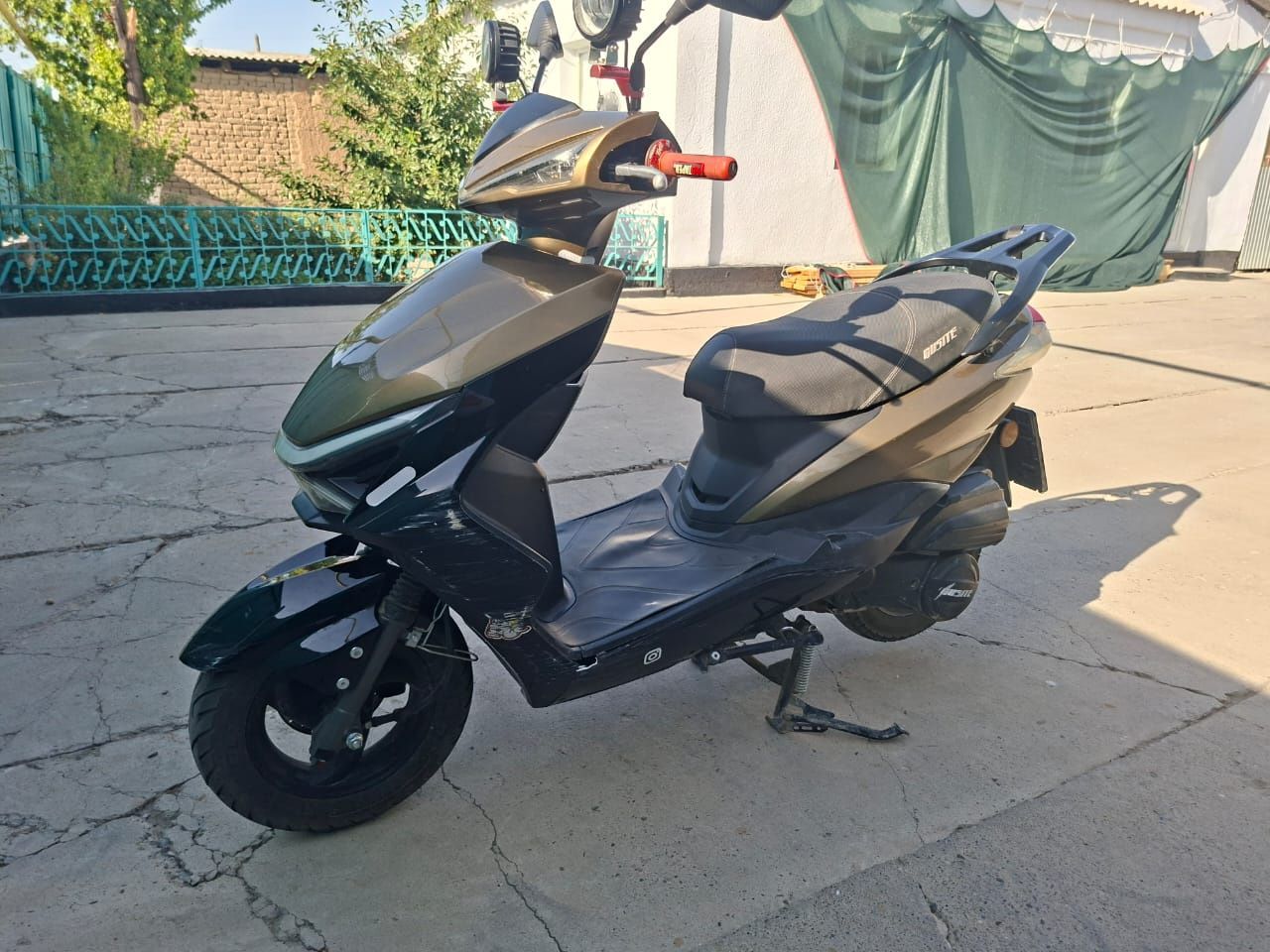 Продается мопед М12