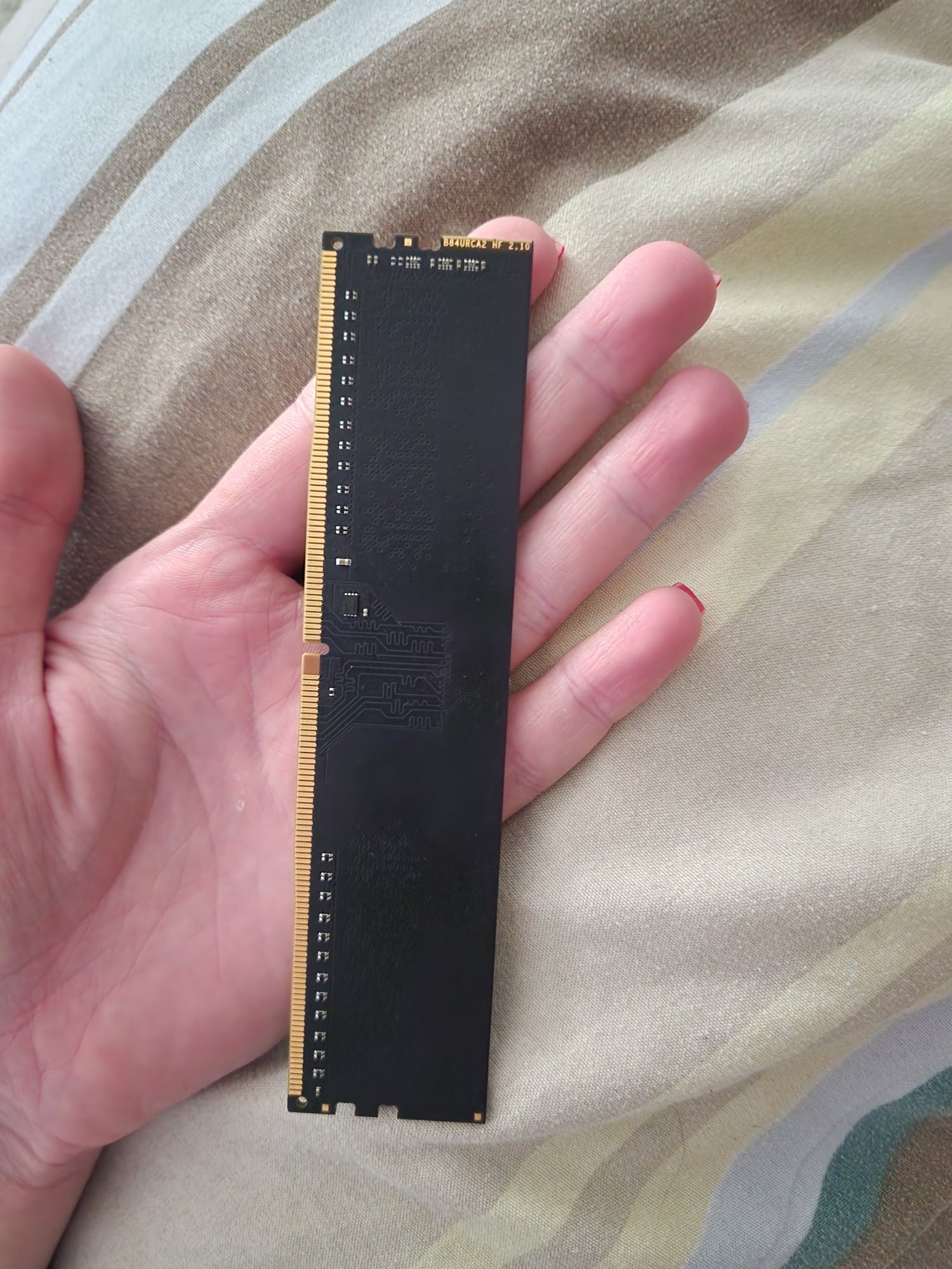 Видеокарта- geforce gt 430 1gb Оперативная память - pioneer 2gb