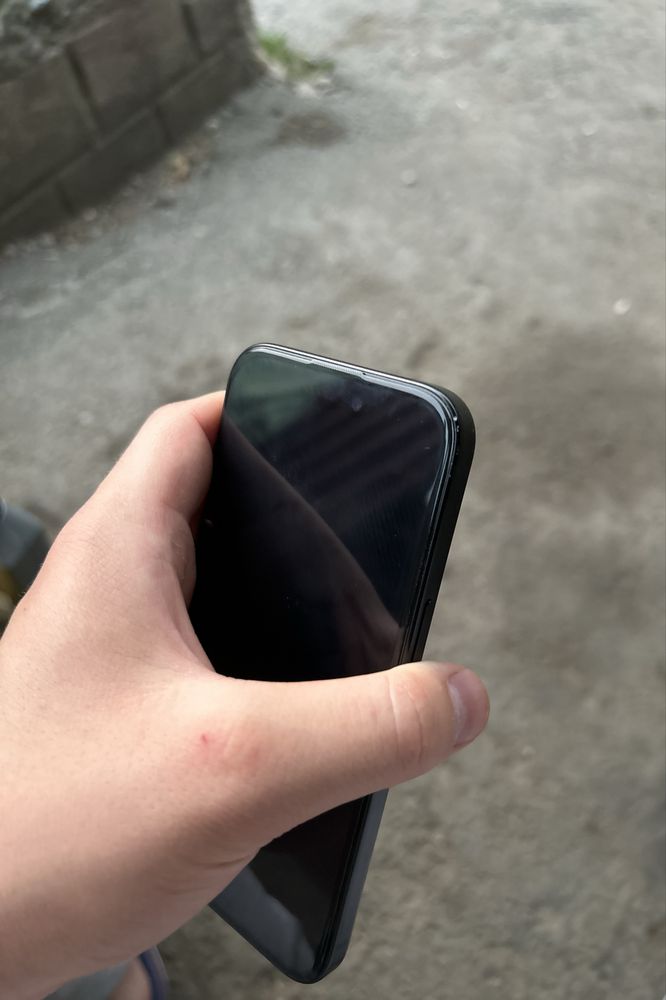 Iphone 15, 128/91%