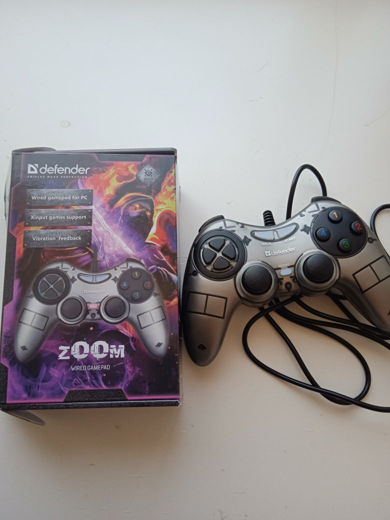 Продам отличный геймпад, для игр пк/компьютера. Торг возможен