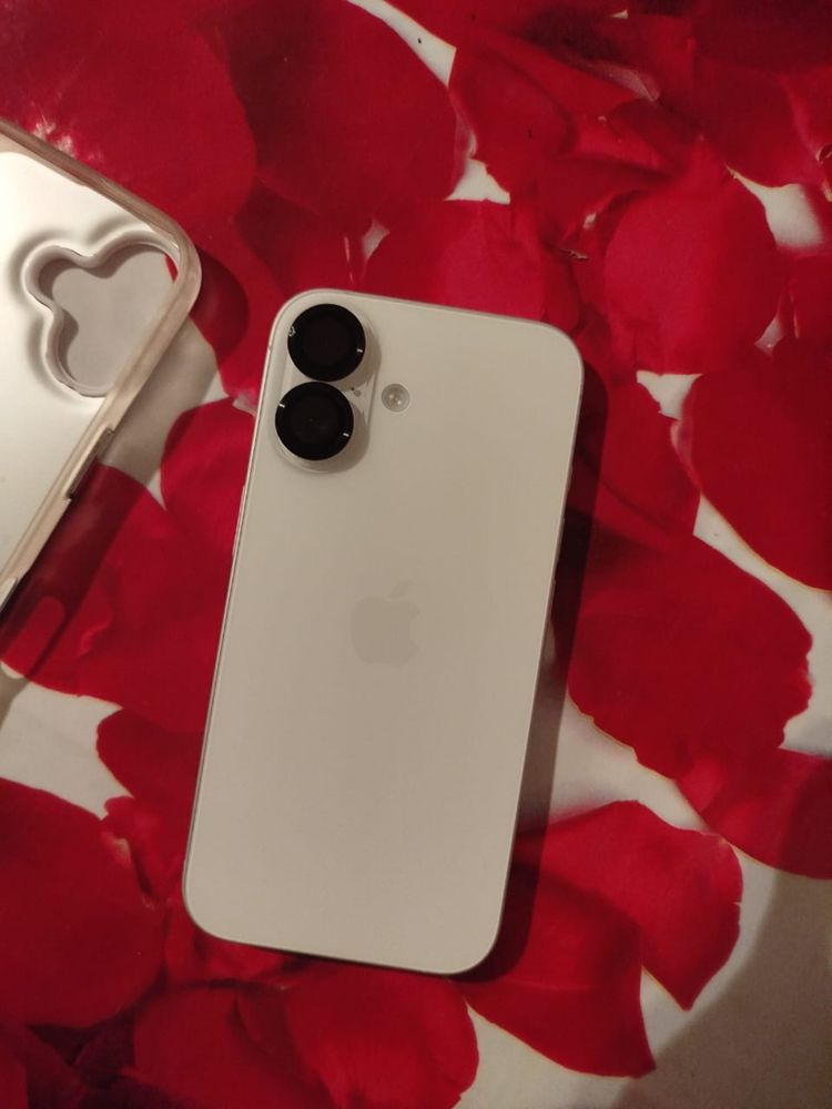 iPhone 16, с гарантией