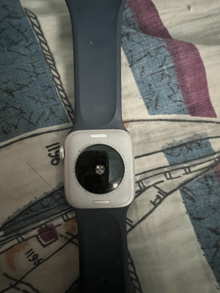 Apple Watch SE 2 Gen (2023) GPS S/M 40 мм серебристо синий