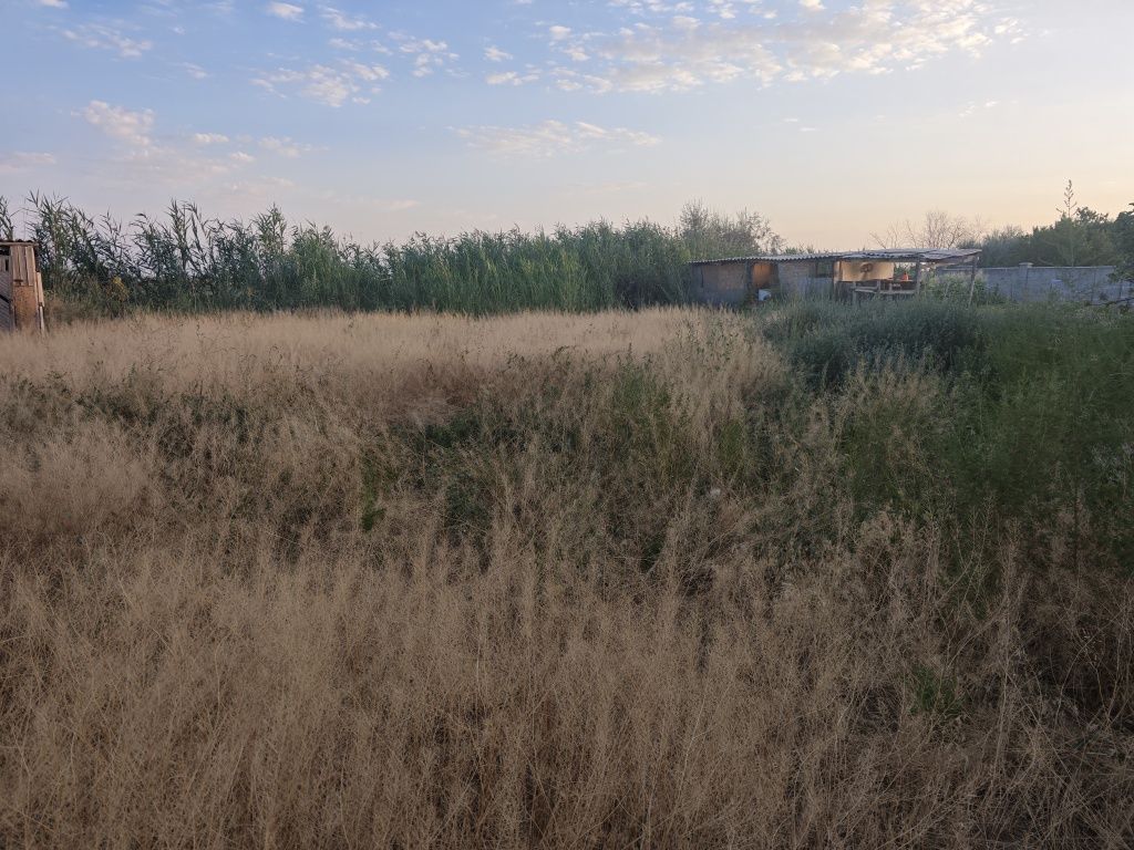 Продам времянку с недостроенным домом