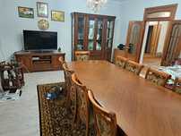 Продам стол со стульями из чистого дерева, и мягкую мебель.