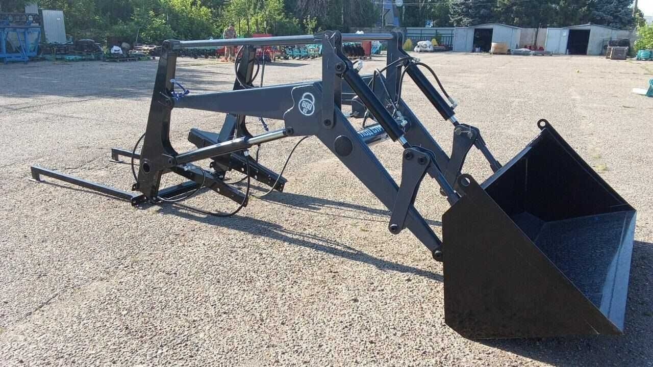 Погрузчик фронтальный КУН УПН-0,8, ковш, вилы М-Агро Россия