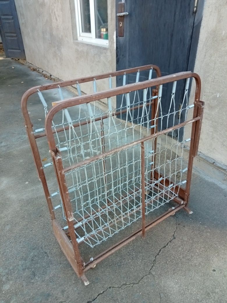 Раскладной кровать