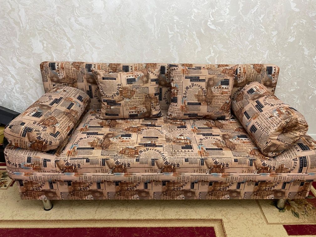 Срочно продаётся диван