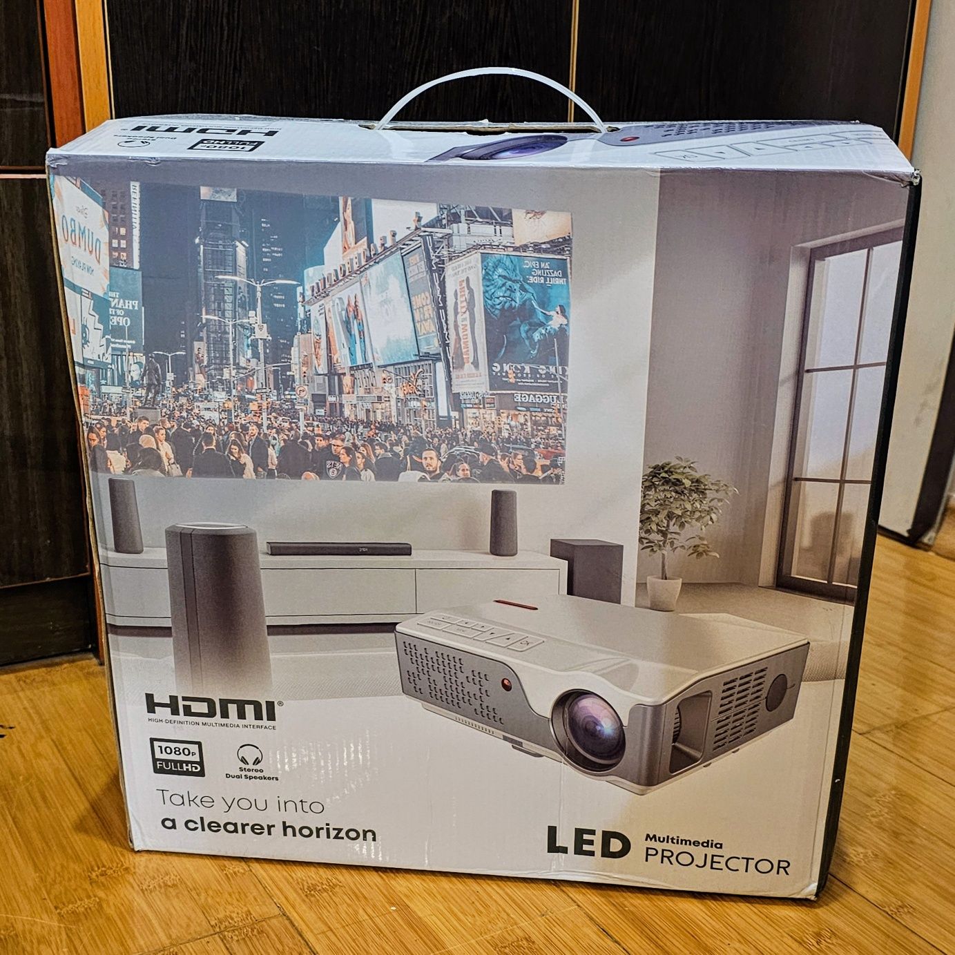 LED Проектор FullHD с динамиками и WiFi модулем.