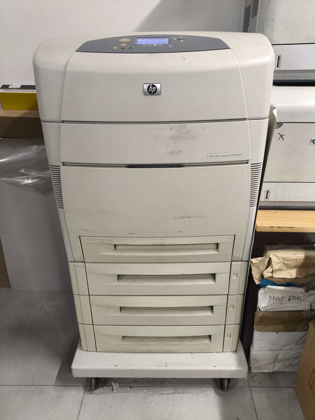 Продам принтер НР Colour LaserJet 5550