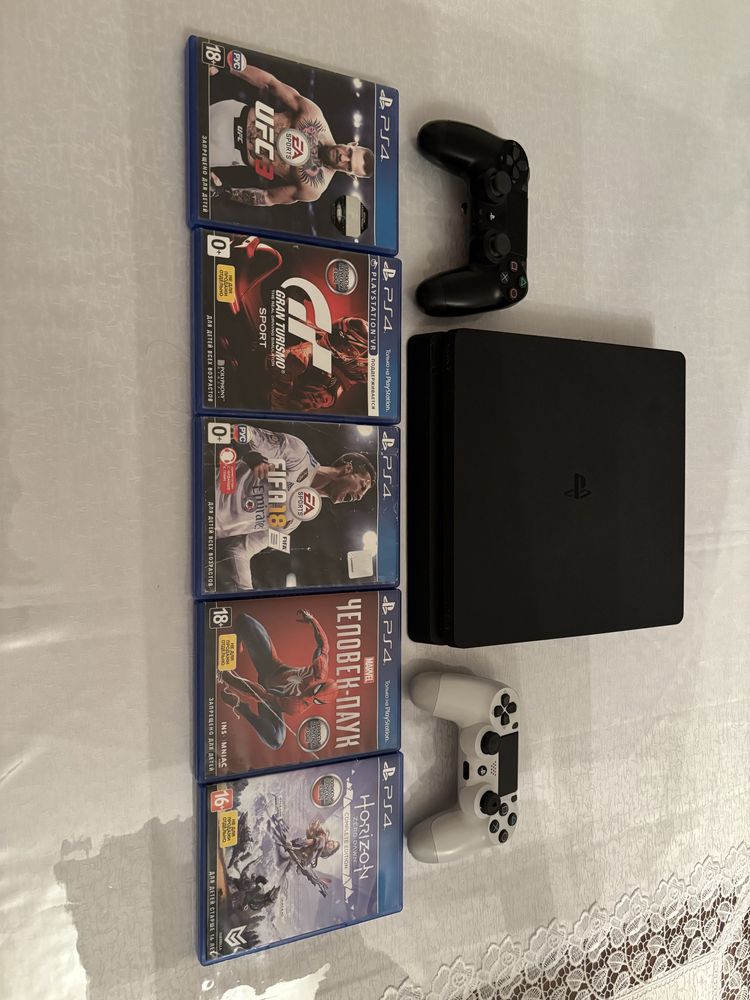 Playstation 4 с играми