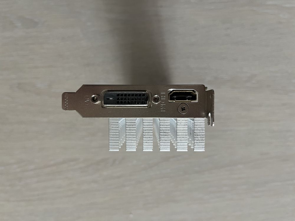 GT 1030 / Безшумная / Low Profile / 2 Gb GDDR5