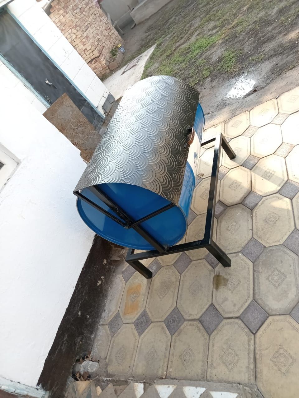 Мусорный бак 200л