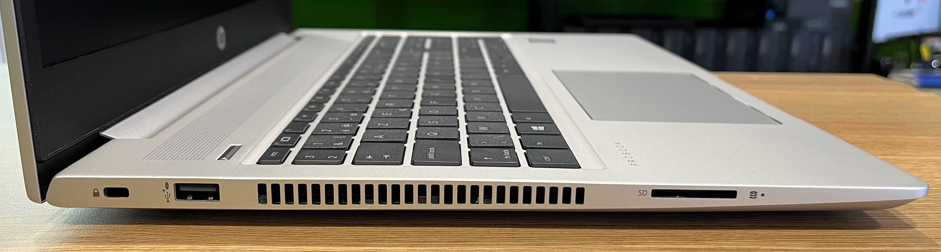 HP ProBook 440 G6. Core i5 -8365U 1.6/4.1 GHz. 16/256 GB