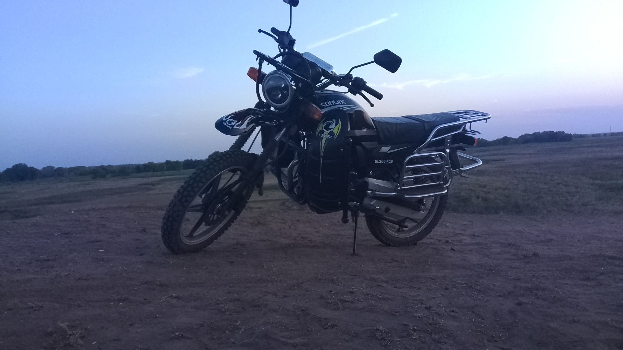 продам мотоцикл сонлинк 200сс