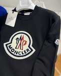 Черный свитшот Moncler