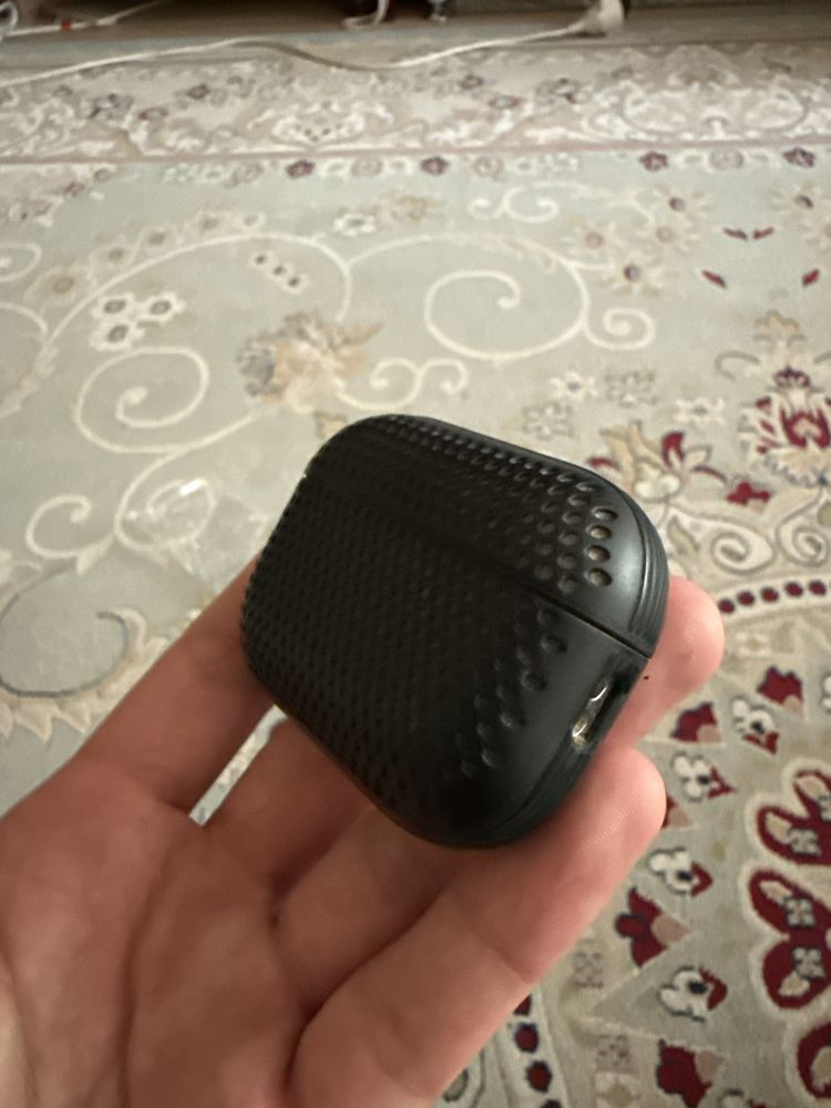 Airpods pro 1 (2nd generation)