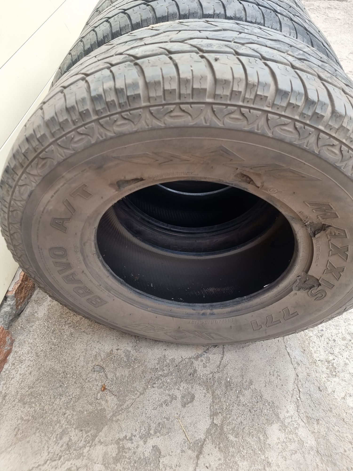 Продам шины  R16