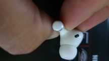 Наушники левый ухо и правый ухо от airpods pro оригинал