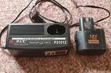 Зарядное шуруповерта 12v.