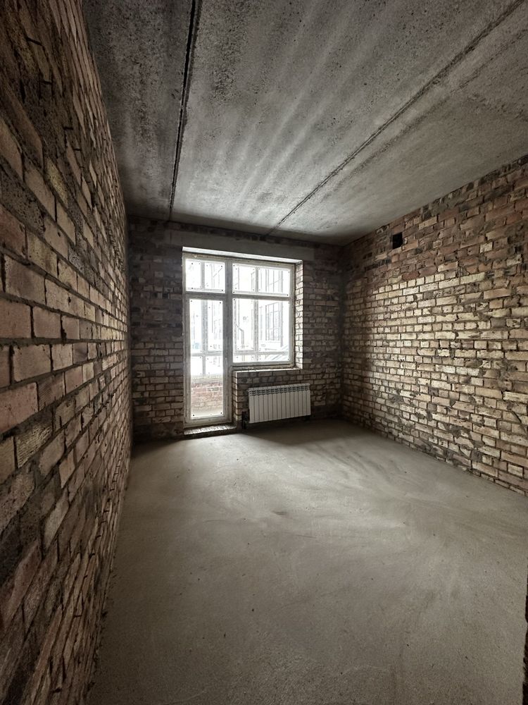 Продается 4х ком квартира  в ЖК Хан, 2 этаж