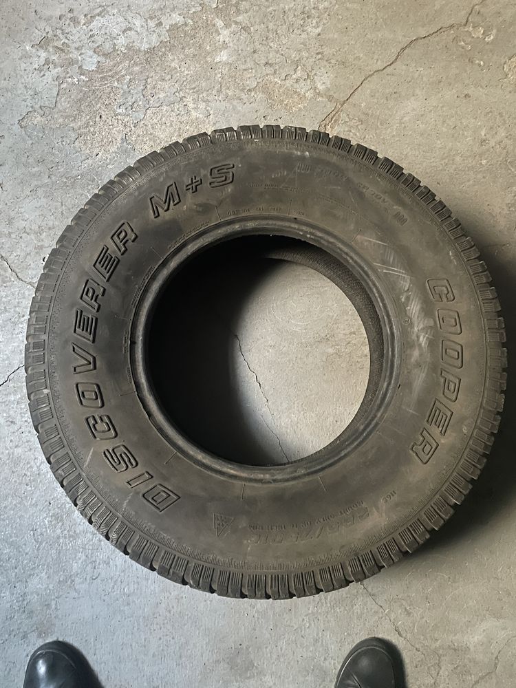 Продам зимнюю шину 265 75 R17