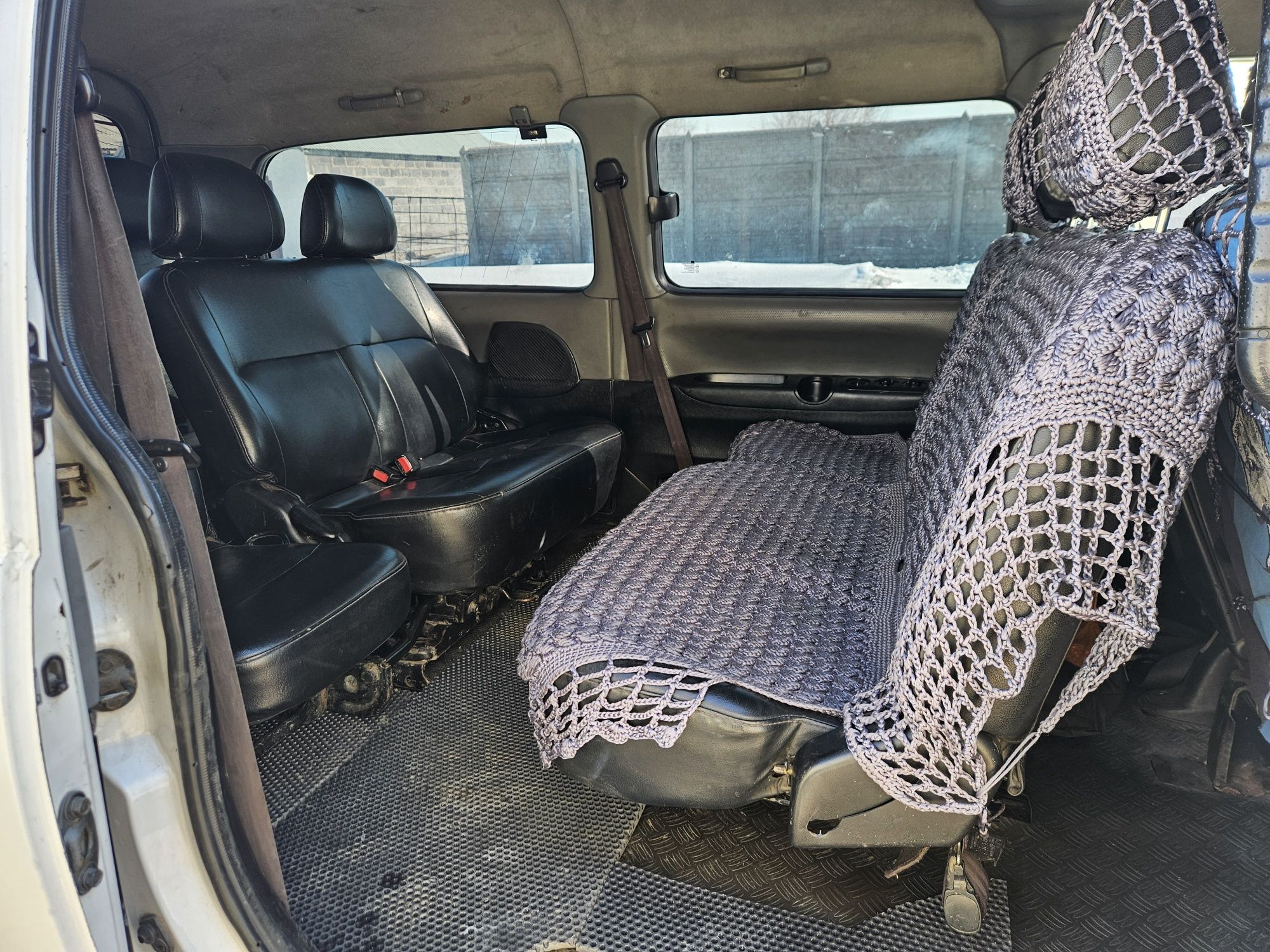 Продам  Hyundai Stаrex
