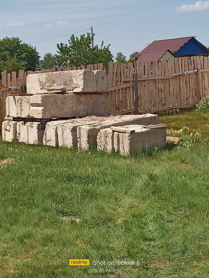 Участок в белом (свет,вода)10 сот