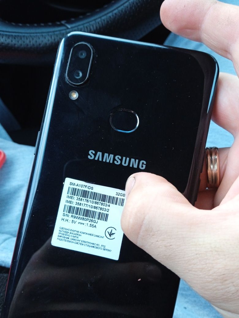 Samsung A10 продам