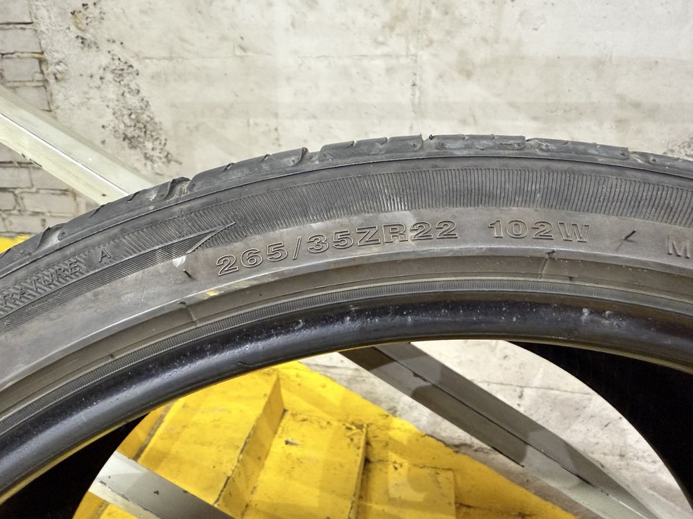 Шины продам 265/35R22