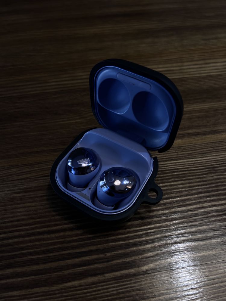 Продам наушники samsung galaxy buds pro