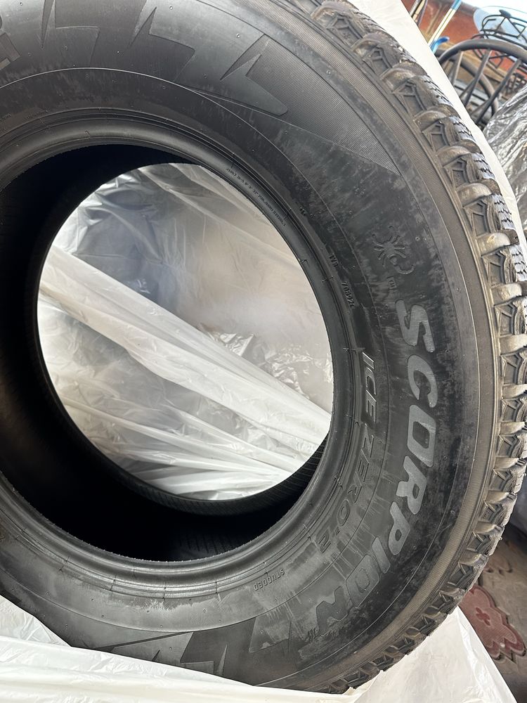 Pirelli scorpion ice zero