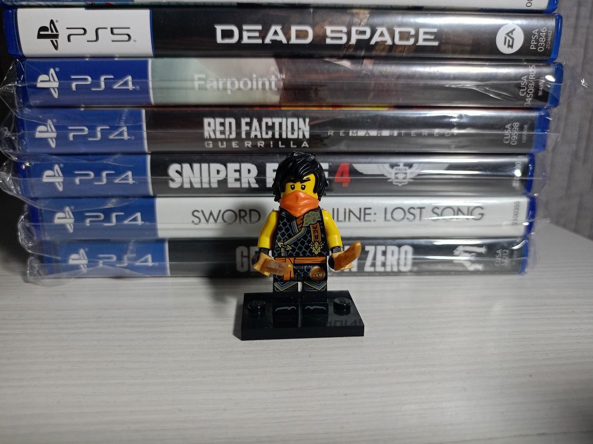 Мини-фигурки LEGO