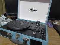 Виниловый поигрыватель ALIVE AUDIO GLAM